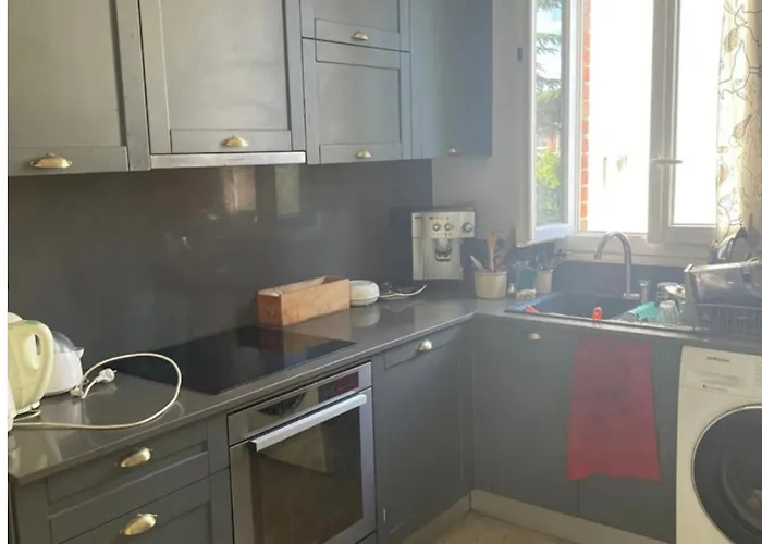 Apartamento Rue Pietonne, Lumineux, Calme, Degagee Paris